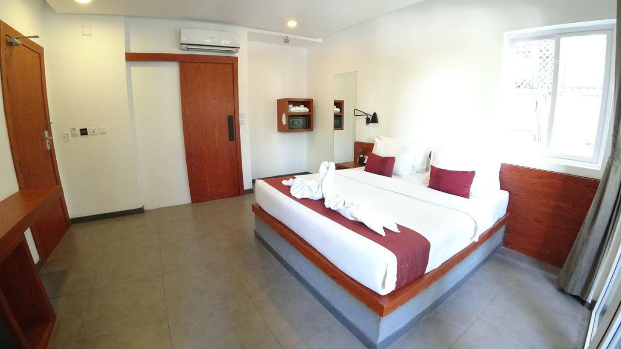 Hotel Records Phnom Penh Eksteriør bilde