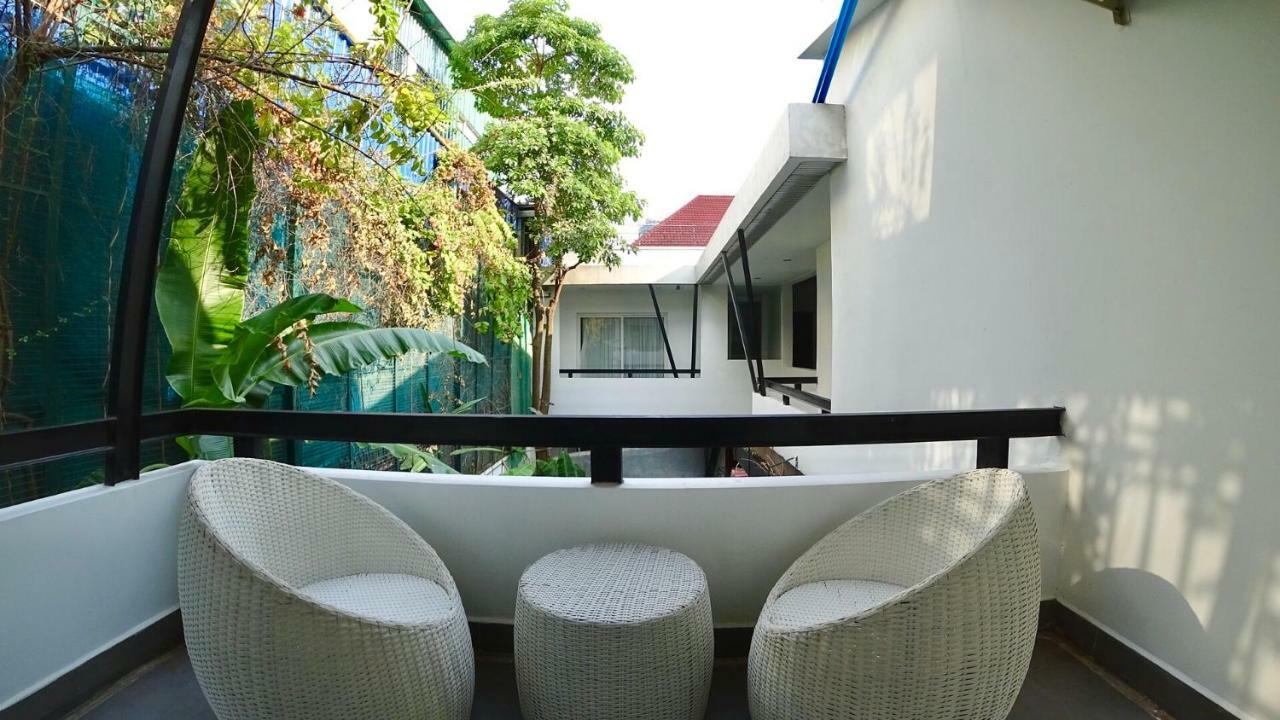Hotel Records Phnom Penh Eksteriør bilde