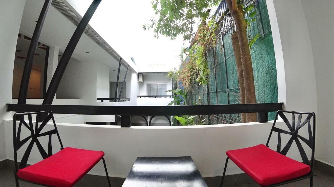 Hotel Records Phnom Penh Eksteriør bilde